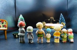 lot 15 7 bisque dolls back